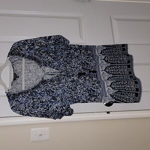Lucky Brand V-neck SS top